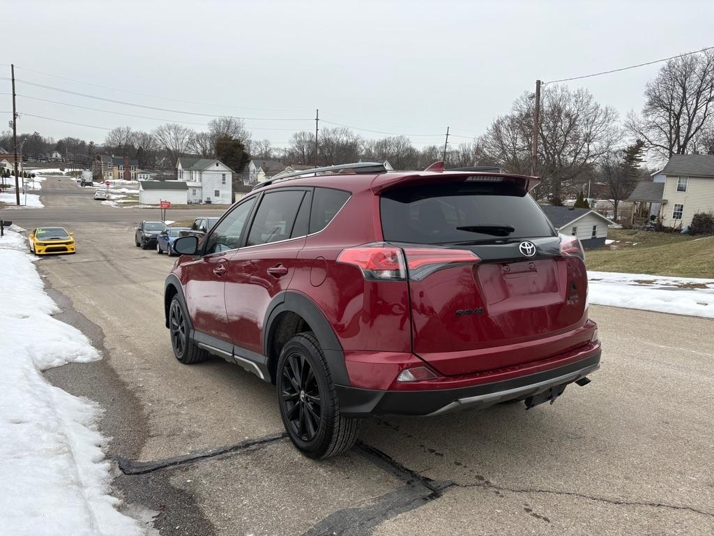 Toyota RAV4 XLE FWD 2018