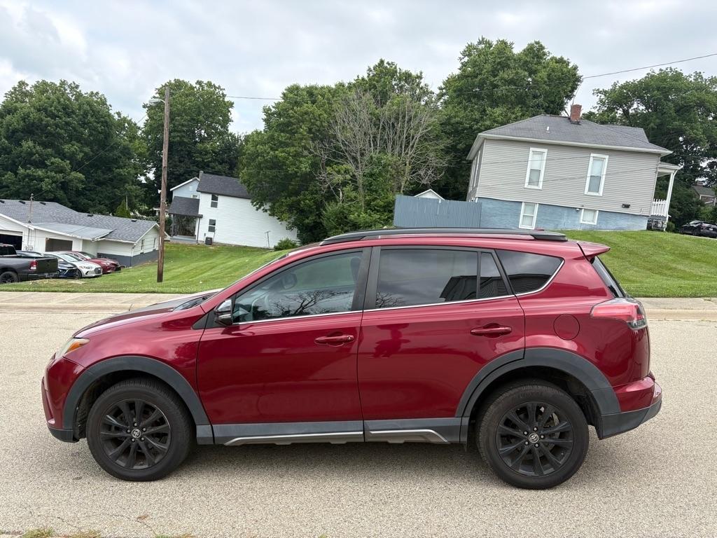 Toyota RAV4 XLE FWD 2018