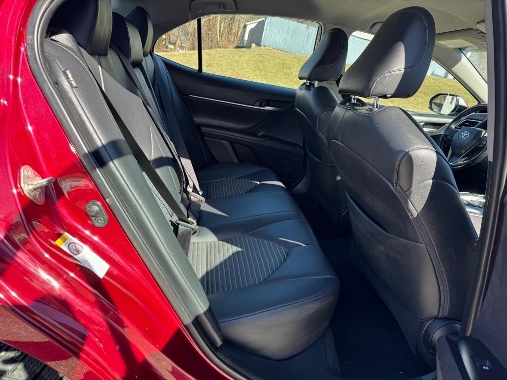 Toyota Camry SE 2018