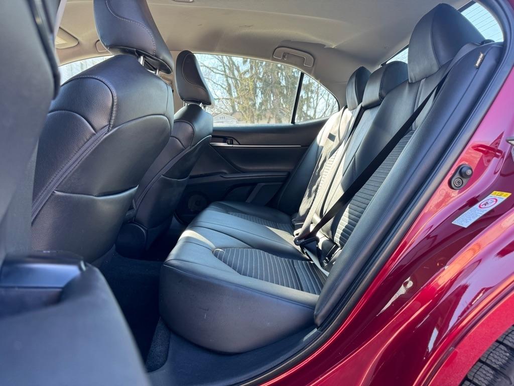 Toyota Camry SE 2018