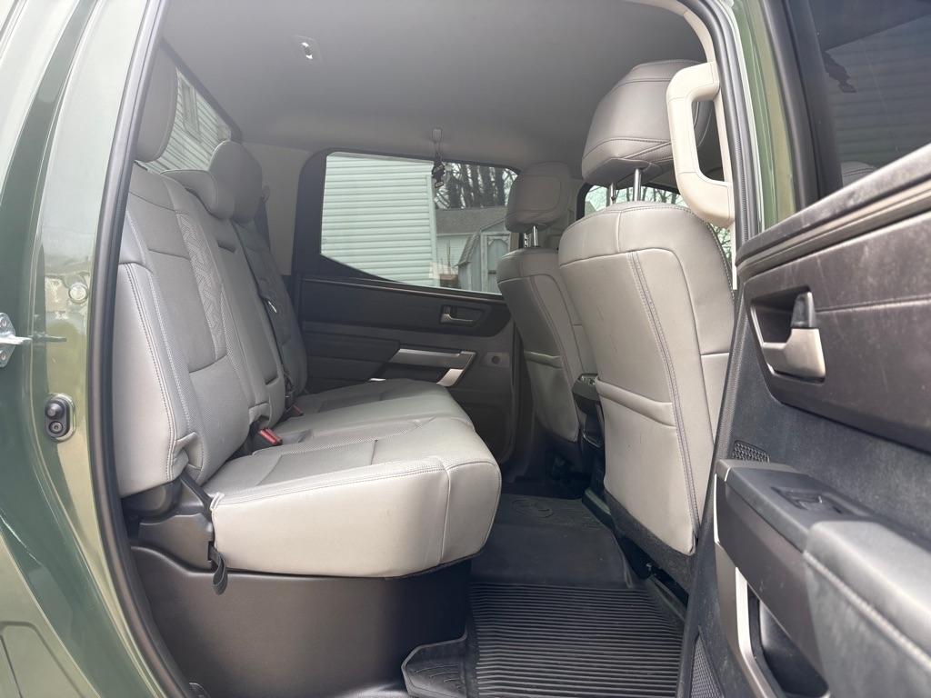 Toyota Tundra SR5 CrewMax 4WD 2022