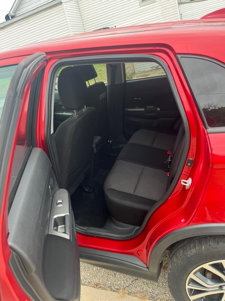 Mitsubishi Outlander Sport 2.0 ES 5M 2018