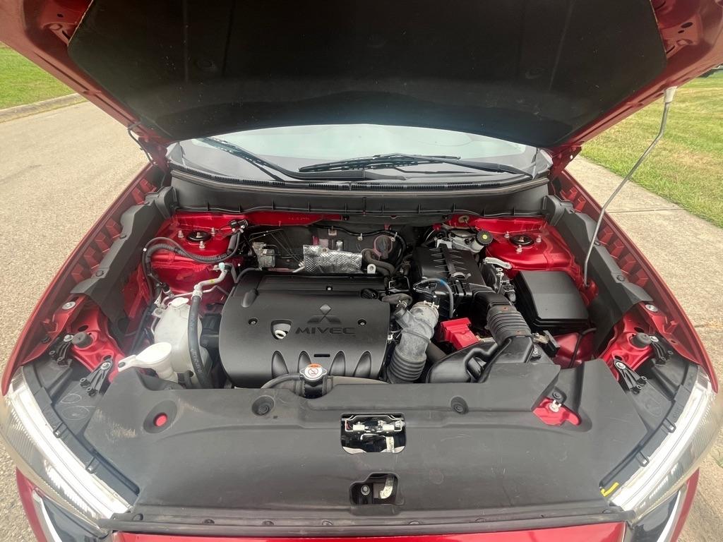 Mitsubishi Outlander Sport 2.0 ES 5M 2018