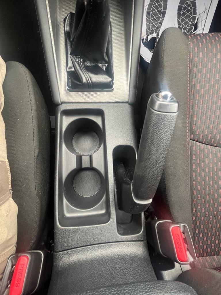 Mitsubishi Outlander Sport 2.0 ES 5M 2018