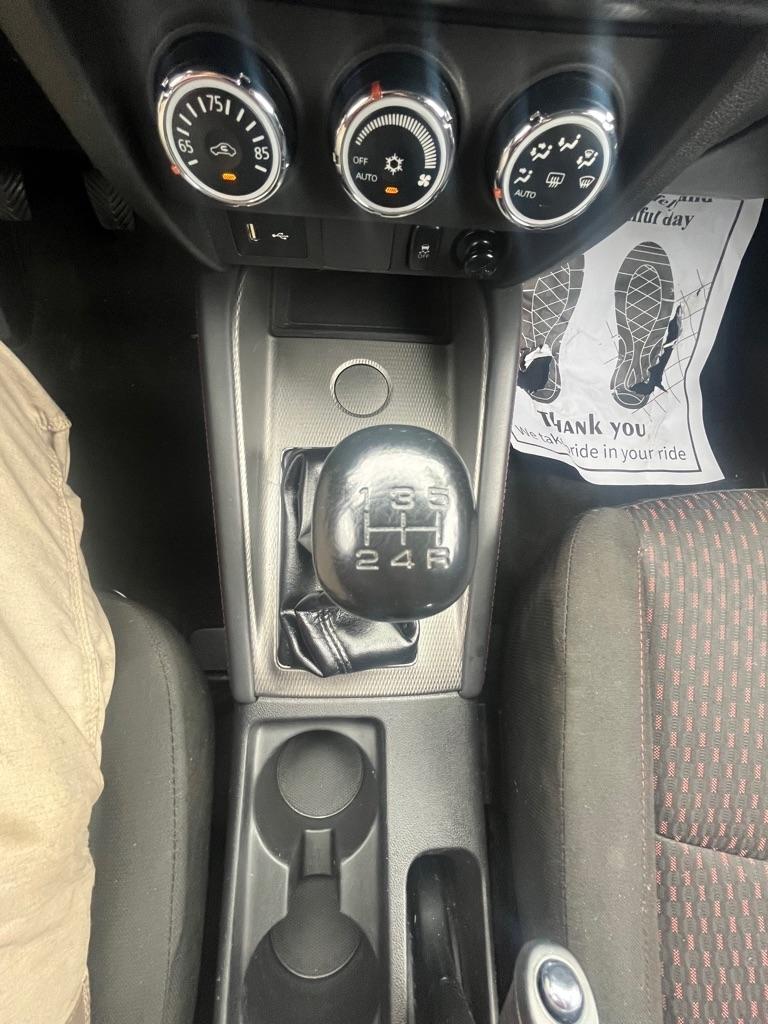 Mitsubishi Outlander Sport 2.0 ES 5M 2018