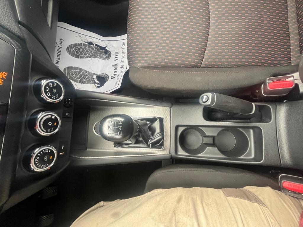 Mitsubishi Outlander Sport 2.0 ES 5M 2018