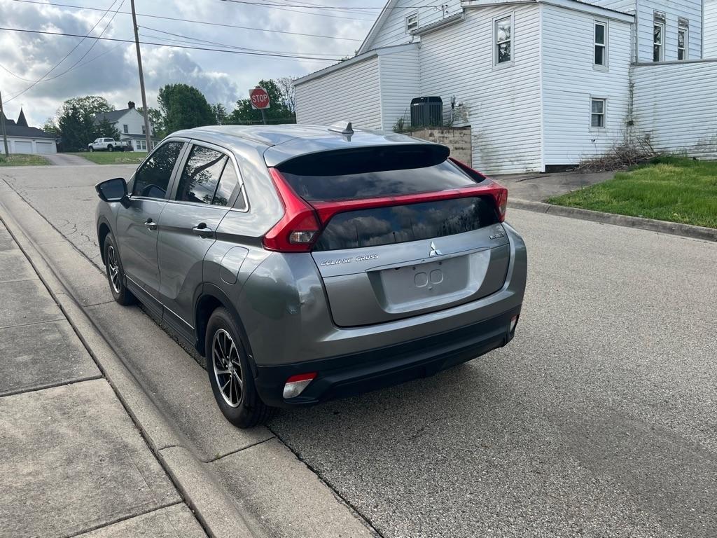 Mitsubishi Eclipse Cross ES 2020