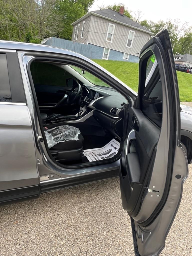 Mitsubishi Eclipse Cross ES 2020