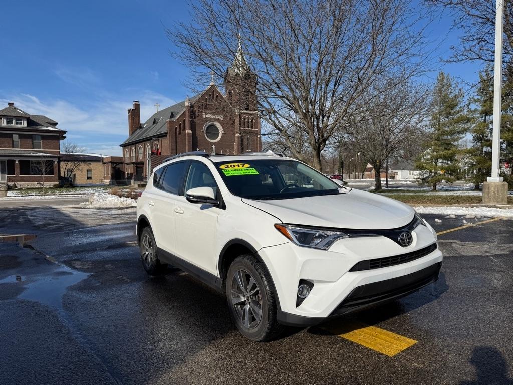 2017 Toyota RAV4 XLE AWD