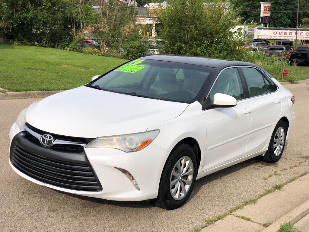 Toyota Camry LE 2016
