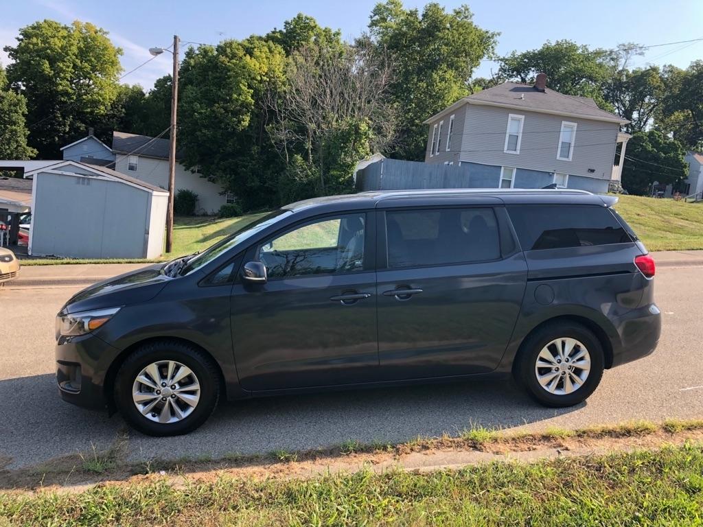 Kia Sedona LX 2015