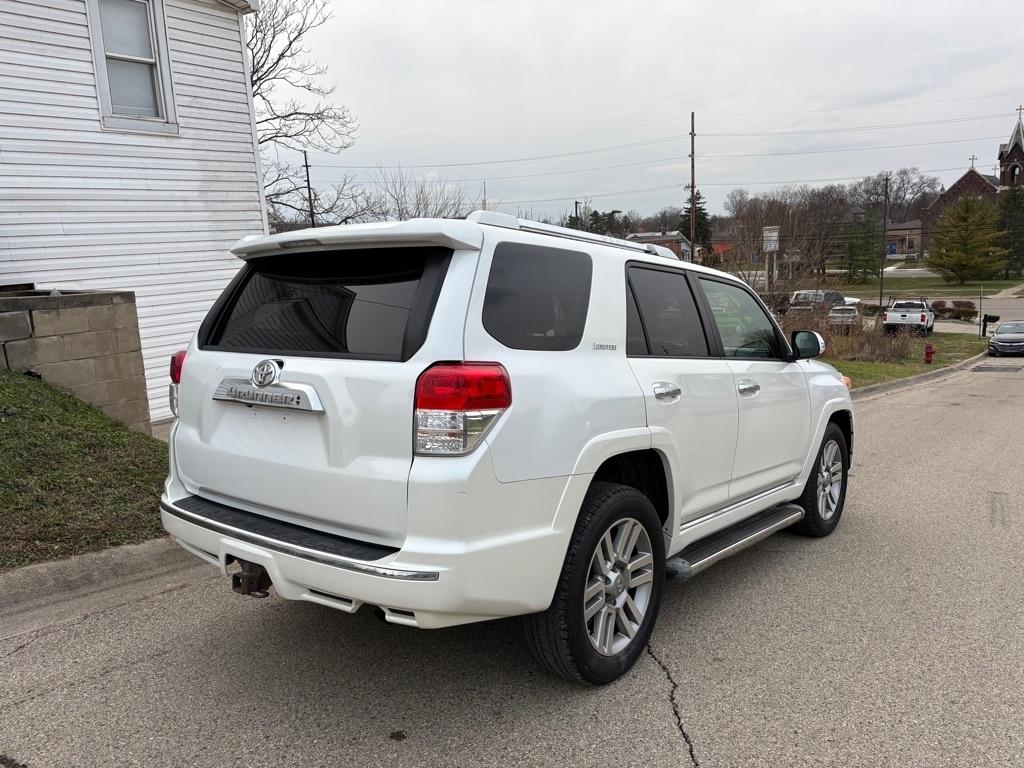 Toyota 4Runner SR5 4WD 2011