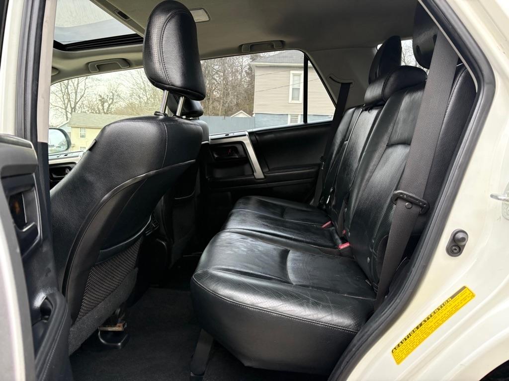 Toyota 4Runner SR5 4WD 2011