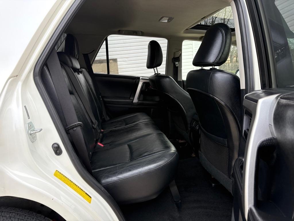 Toyota 4Runner SR5 4WD 2011