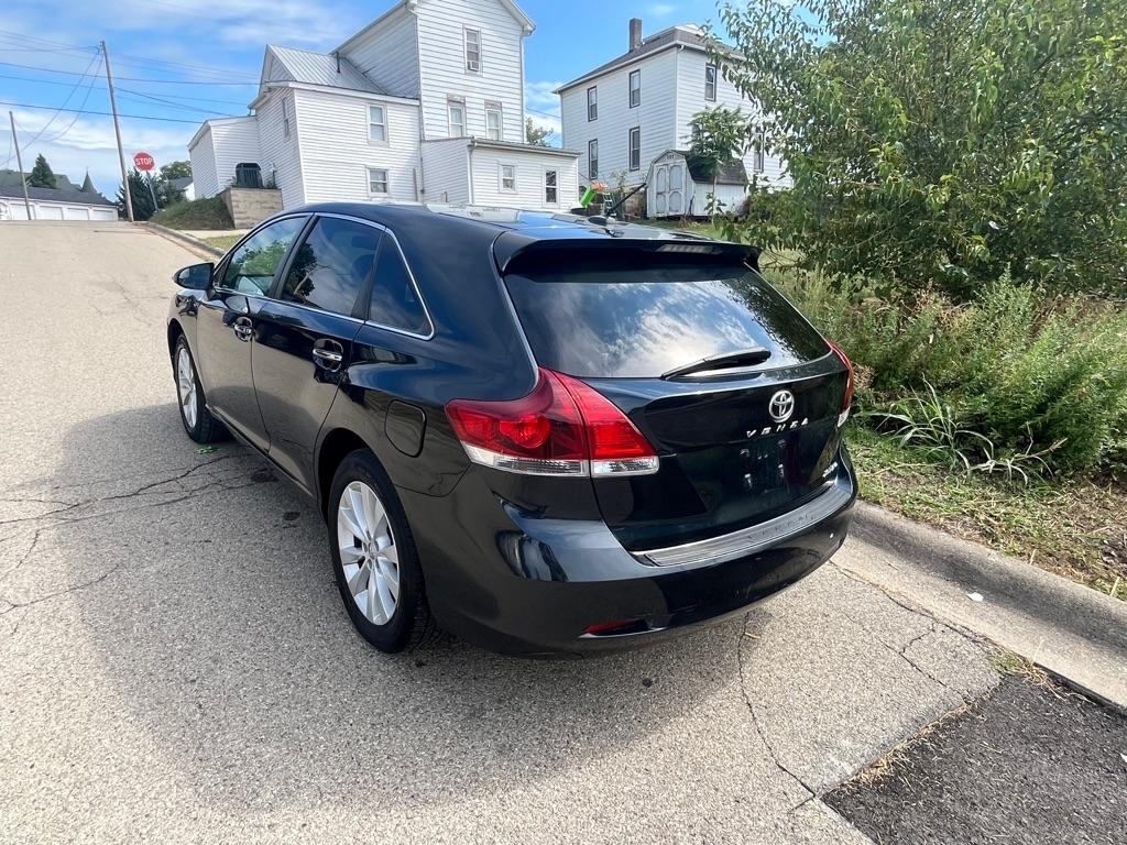 Toyota Venza LE I4 AWD 2014