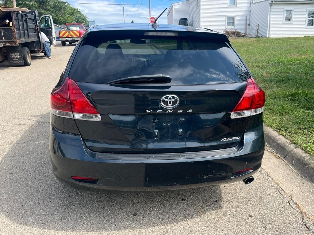 Toyota Venza LE I4 AWD 2014