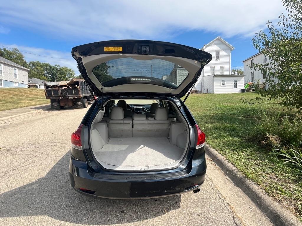 Toyota Venza LE I4 AWD 2014