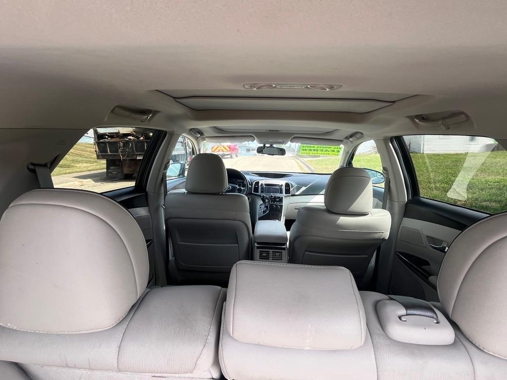 Toyota Venza LE I4 AWD 2014