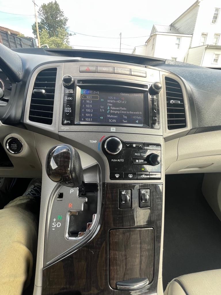 Toyota Venza LE I4 AWD 2014