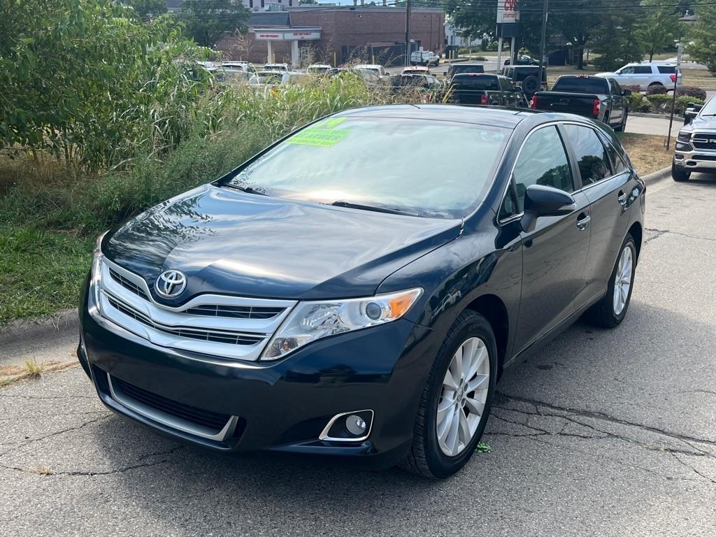 Toyota Venza LE I4 AWD 2014