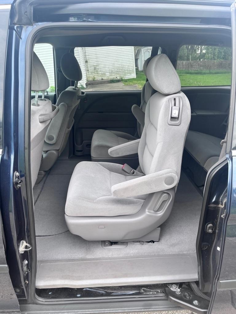 Honda Odyssey LX 2010