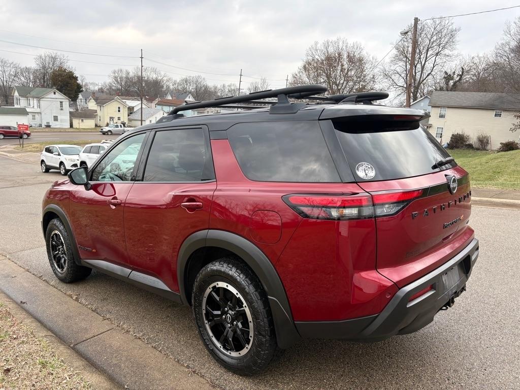 Nissan Pathfinder SV 4WD 2023