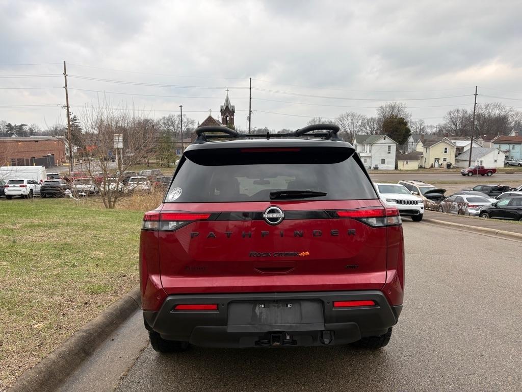 Nissan Pathfinder SV 4WD 2023