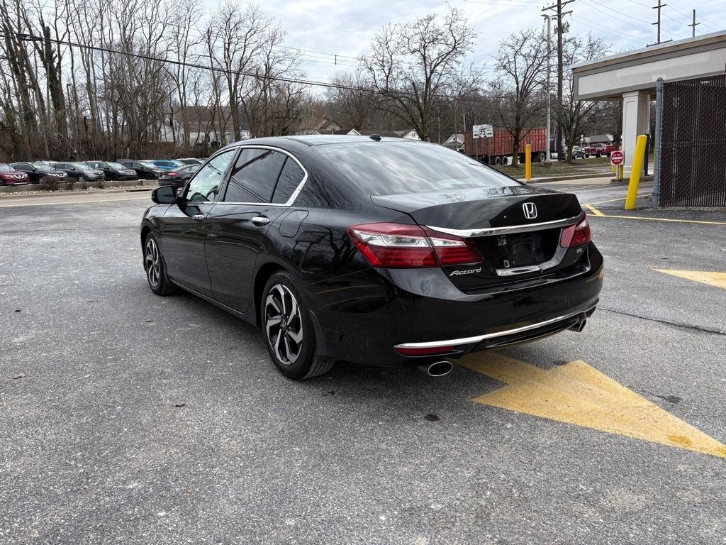 Honda Accord EX-L Sedan V6 CVT w/ Honda Sensing 6-Spd AT 2017