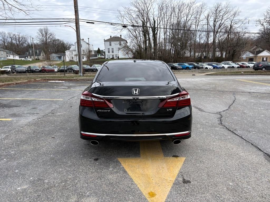 Honda Accord EX-L Sedan V6 CVT w/ Honda Sensing 6-Spd AT 2017