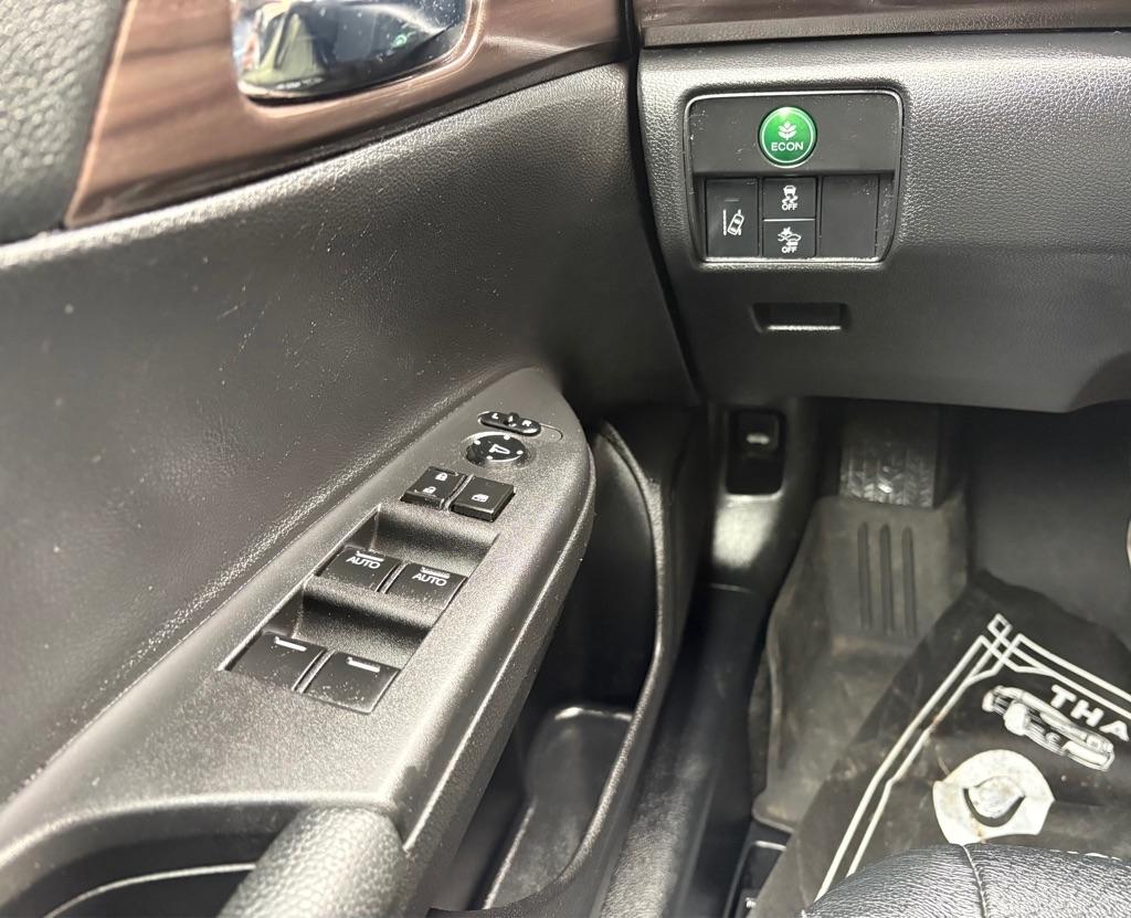Honda Accord EX-L Sedan V6 CVT w/ Honda Sensing 6-Spd AT 2017