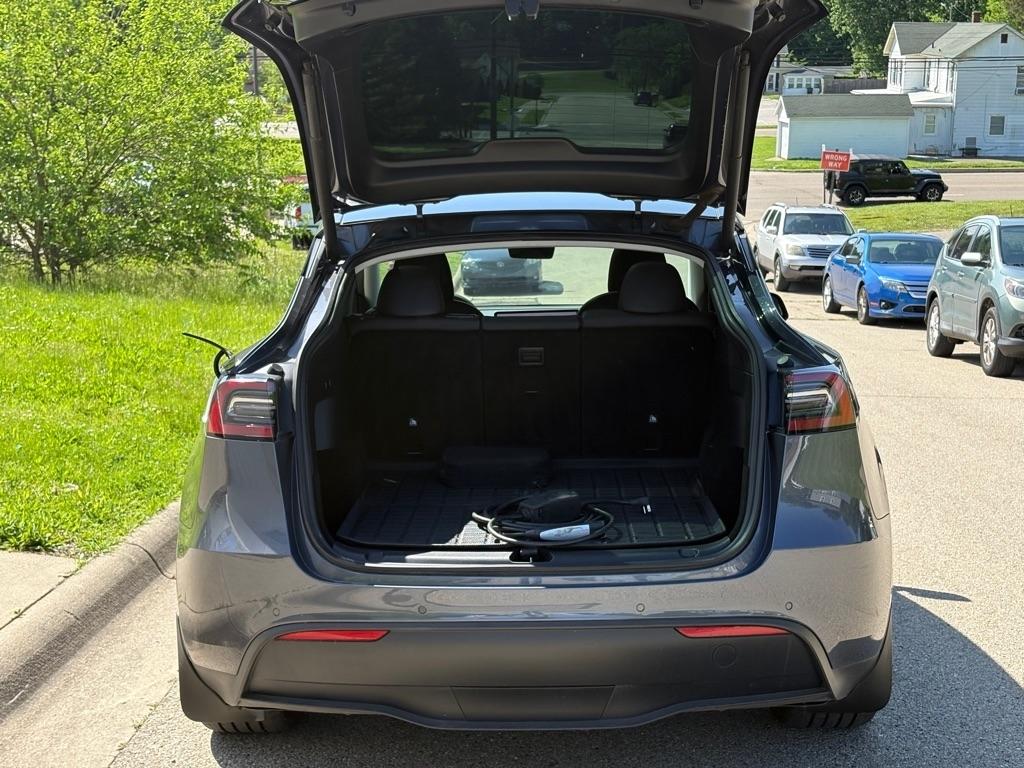 Tesla Model Y Long Range 2021