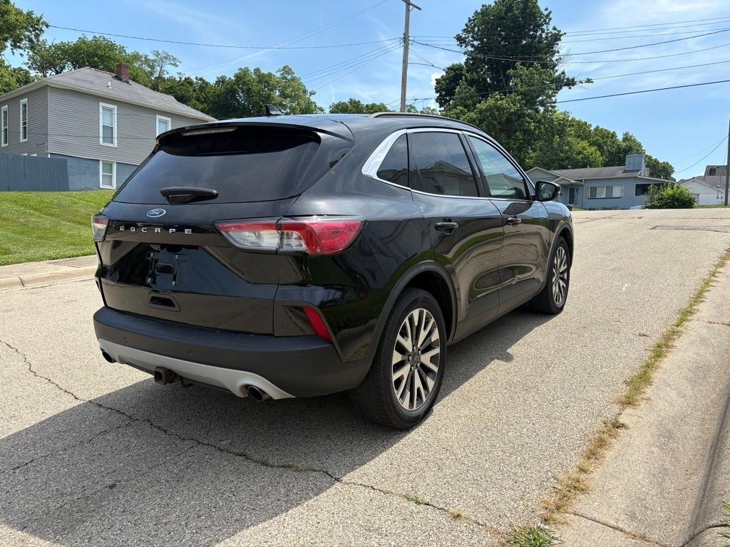 Ford Escape Titanium 4WD 2020
