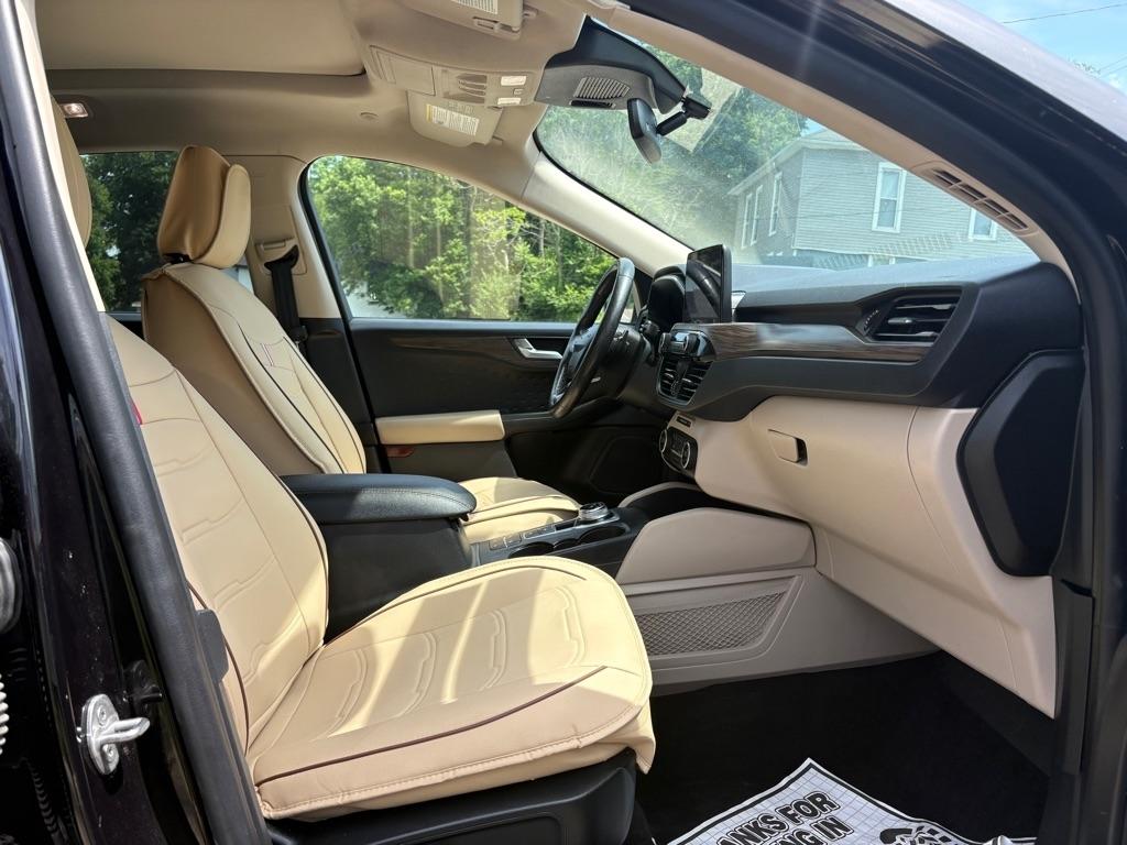 Ford Escape Titanium 4WD 2020