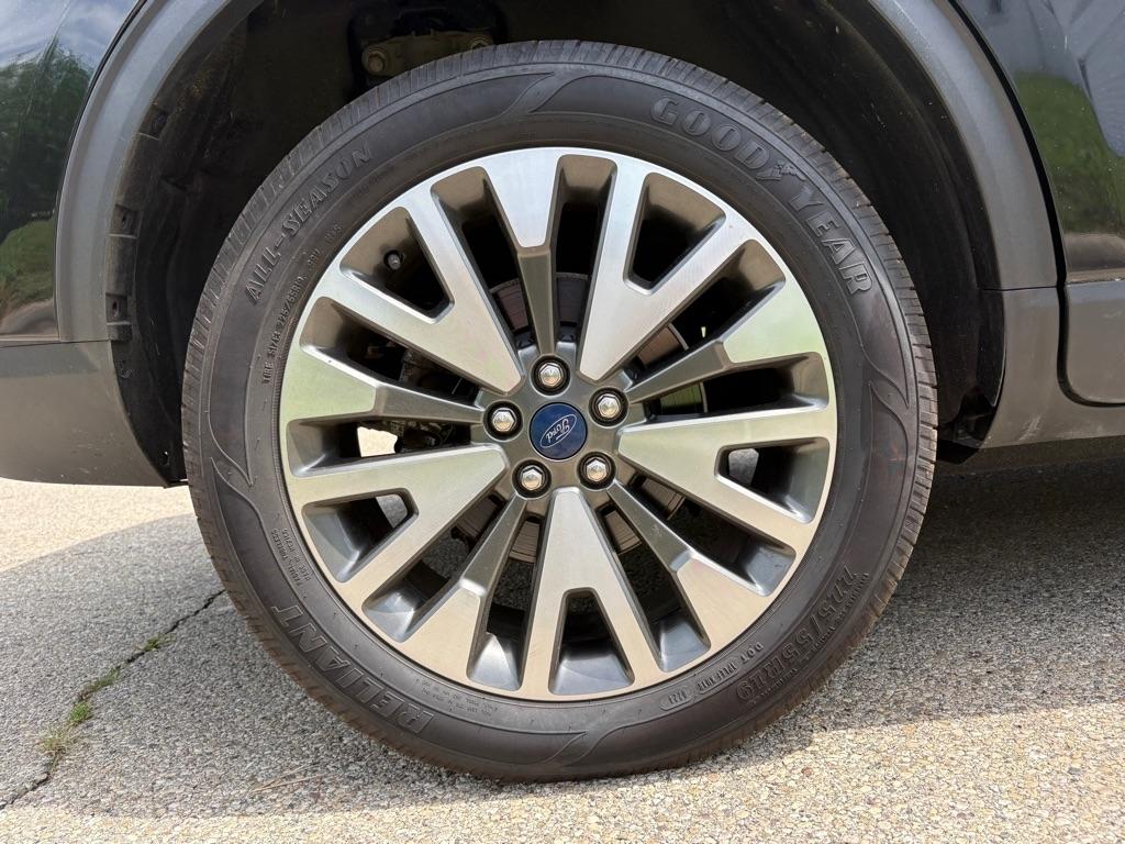 Ford Escape Titanium 4WD 2020