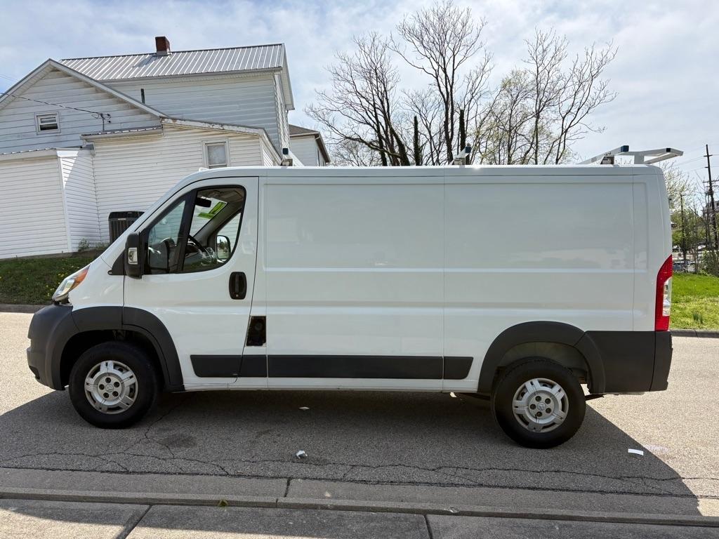 RAM Promaster 1500 Low Roof Tradesman 136-in. WB 2014