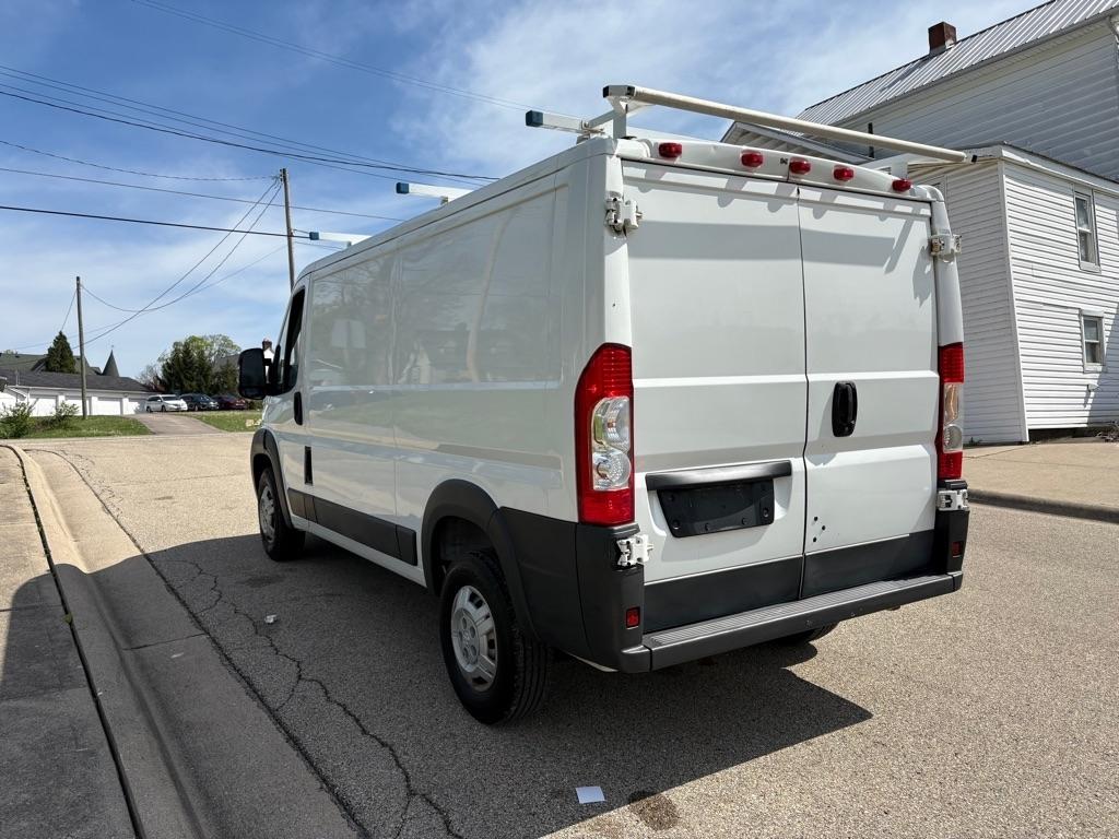 RAM Promaster 1500 Low Roof Tradesman 136-in. WB 2014