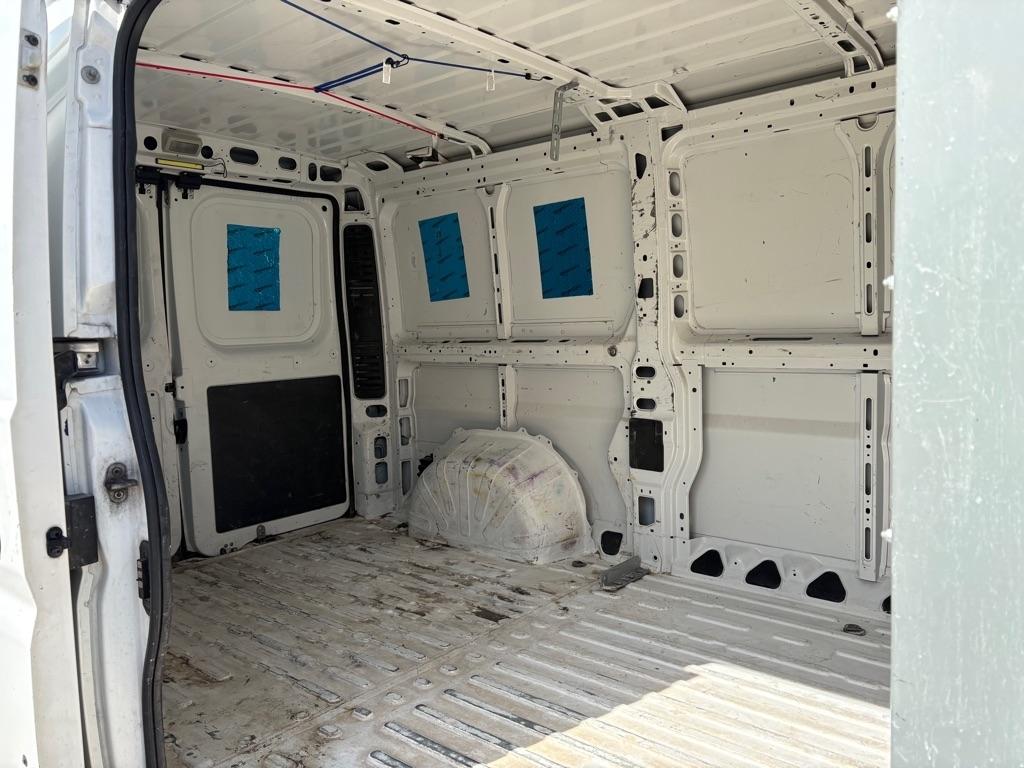 RAM Promaster 1500 Low Roof Tradesman 136-in. WB 2014