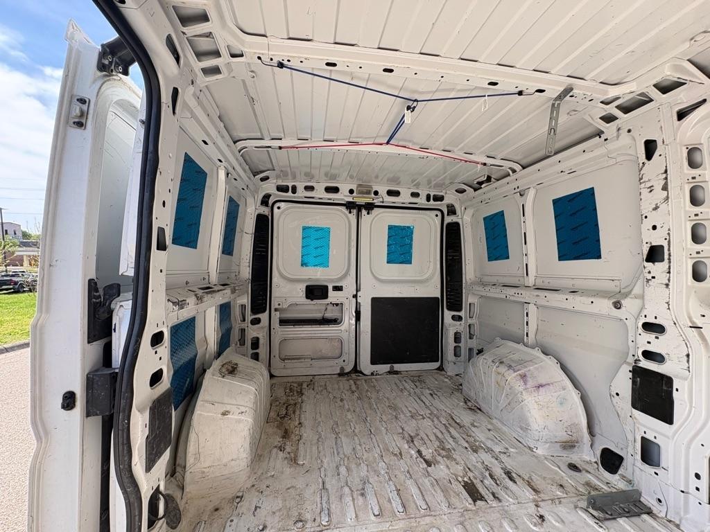 RAM Promaster 1500 Low Roof Tradesman 136-in. WB 2014