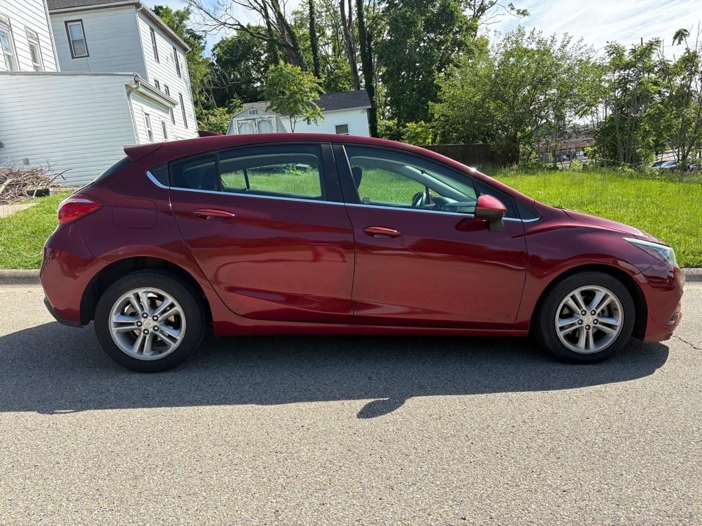Chevrolet Cruze LT Auto Hatchback 2018
