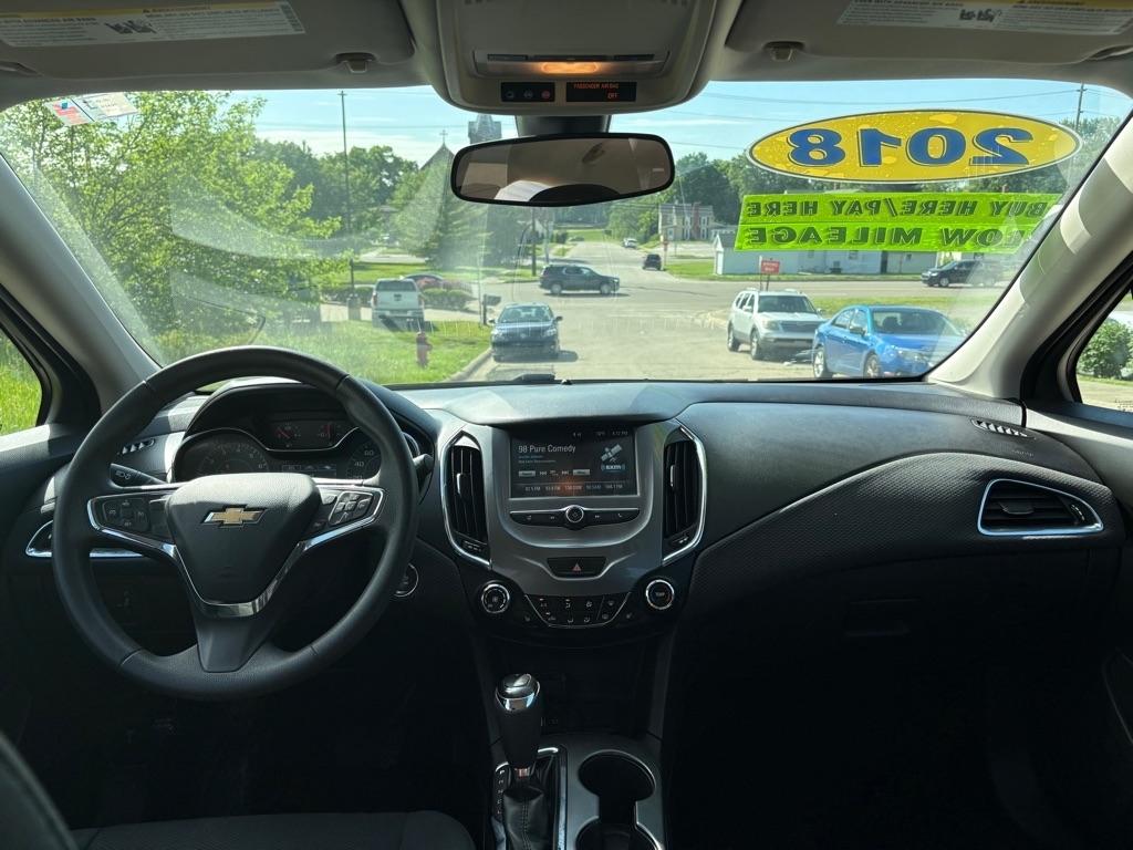Chevrolet Cruze LT Auto Hatchback 2018