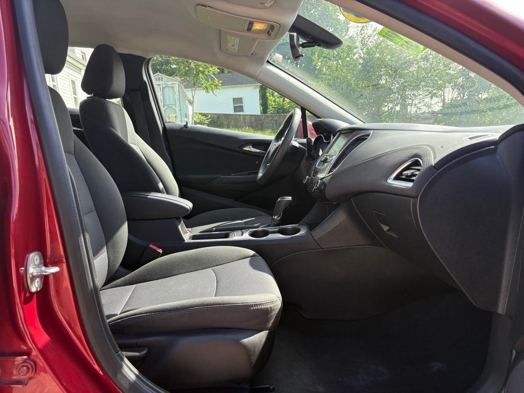Chevrolet Cruze LT Auto Hatchback 2018