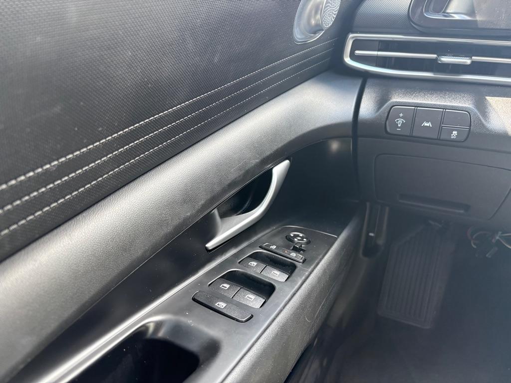 Hyundai Elantra SEL 2023
