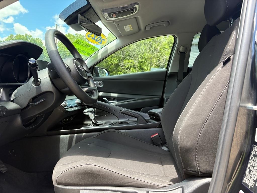 Hyundai Elantra SEL 2023