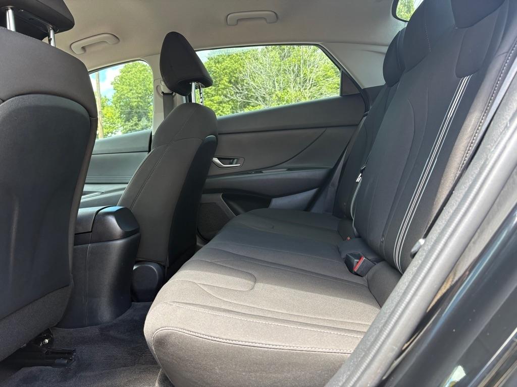 Hyundai Elantra SEL 2023