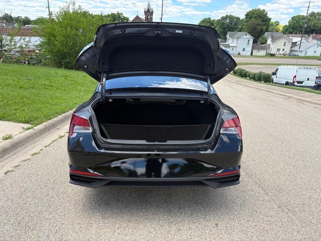 Hyundai Elantra SEL 2023