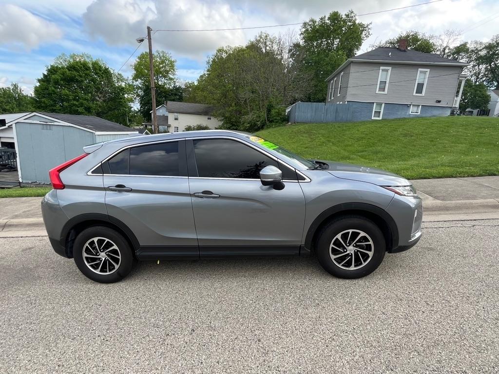 Mitsubishi Eclipse Cross ES 2020