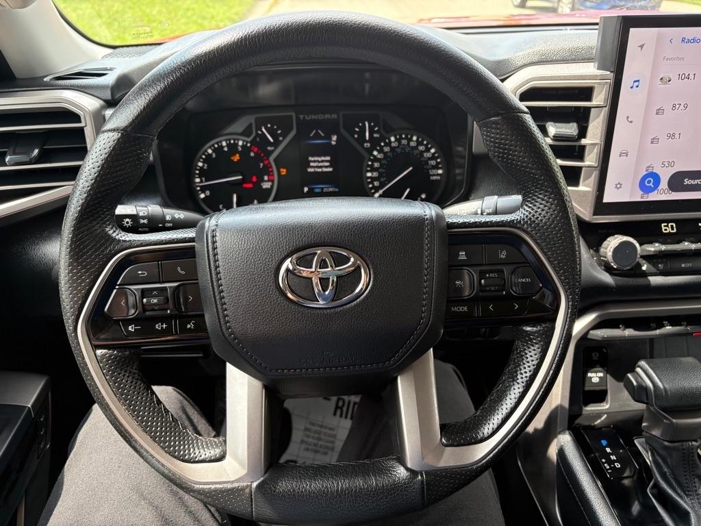 Toyota Tundra Limited CrewMax 2WD 2022
