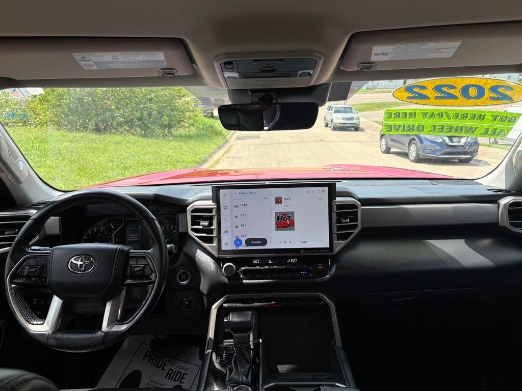 Toyota Tundra Limited CrewMax 2WD 2022