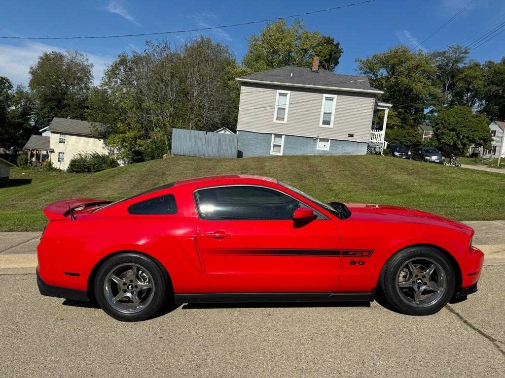 Ford Mustang GT Coupe 2011