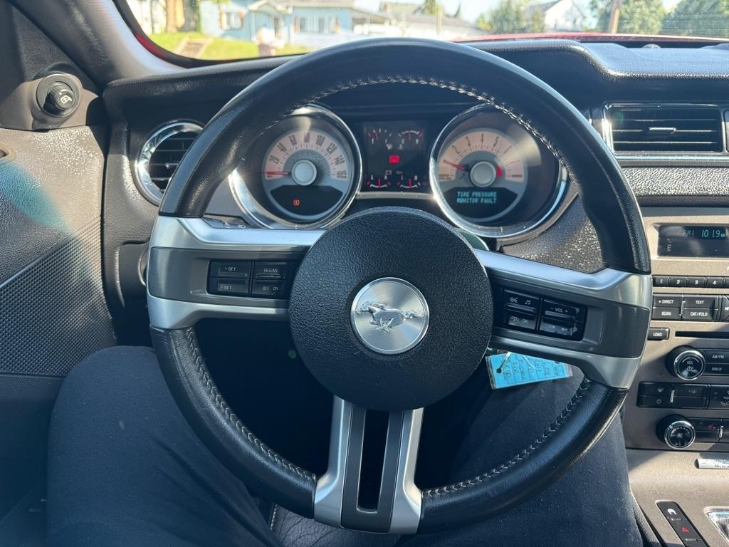 Ford Mustang GT Coupe 2011